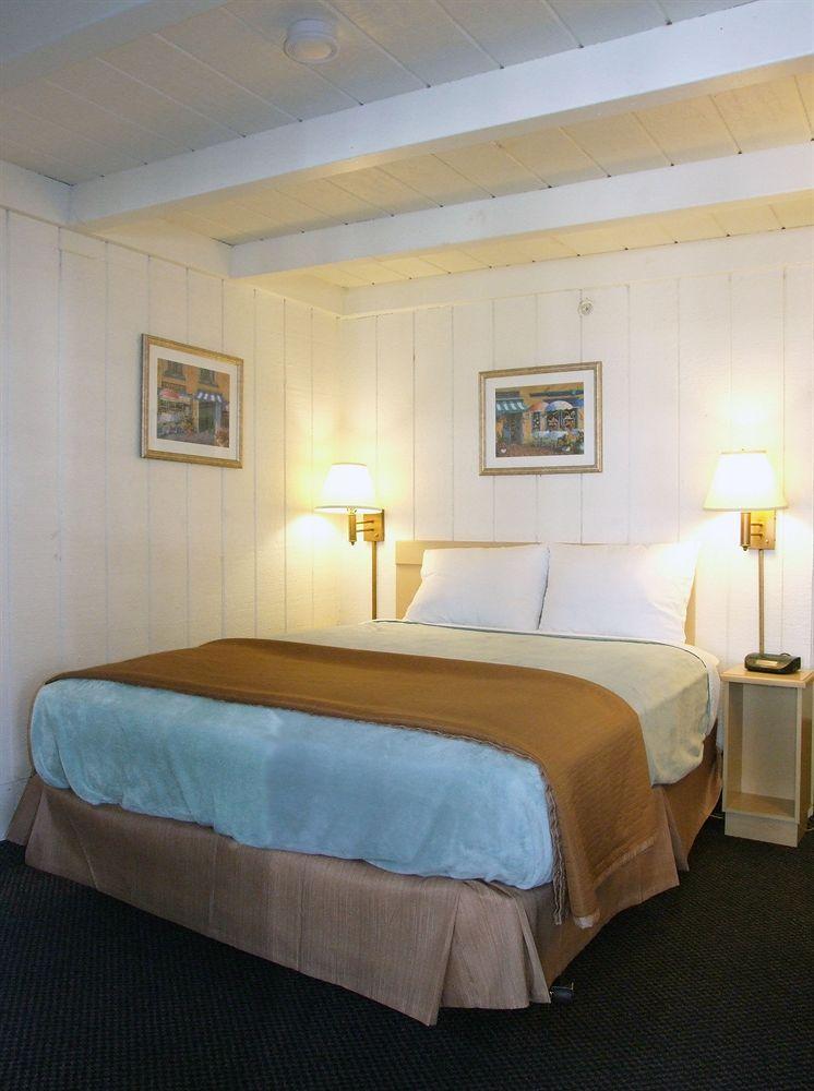 Travelodge By Wyndham Fairfield/Napa Valley Экстерьер фото